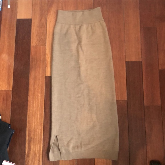 Wilfred Skirt - Picture 1 of 2